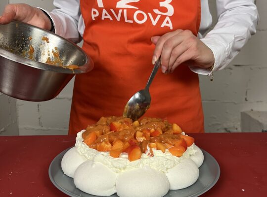 Ajoutez le coulis d'abricots